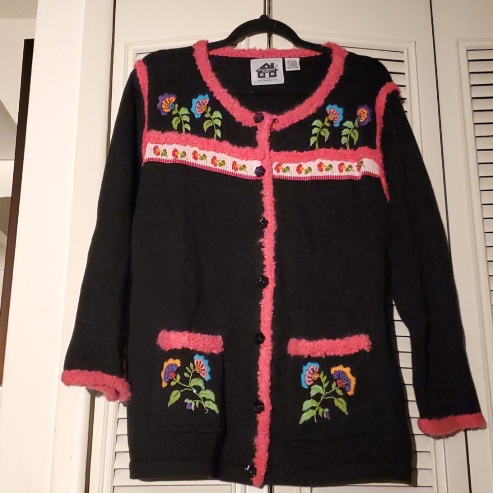 Like new! Vintage Storybook Knits embellished floral sweater